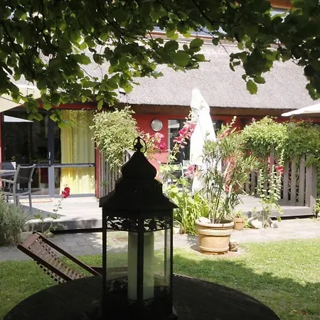 Tasteful With Terrace *